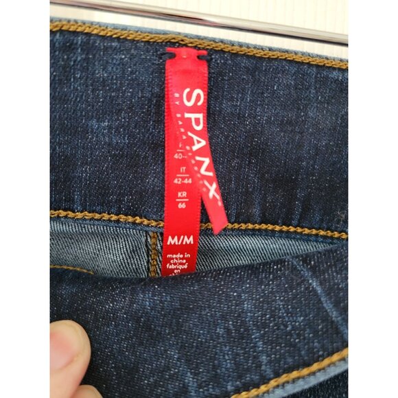 Spanx Blue Jean Flare cropped high waisted demin slimming size Medium 20231R - Picture 3 of 11